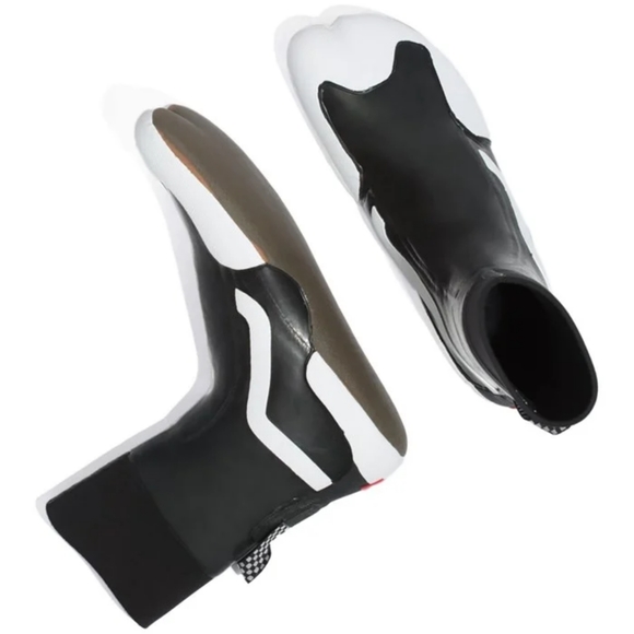 SOLD|NWT|Vans 3mm Surf Hi Boots - Picture 2 of 7